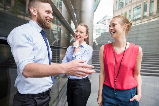 As relações entre os colegas influenciam o resultado do trabalho