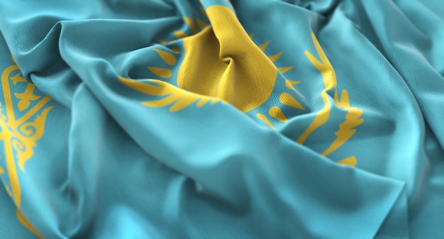 Bandeira do Cazaquistão Ruffled Beautifully Waving Macro Close-Up Shot