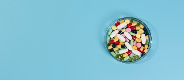 Banner de ciência minimalista com pílulas