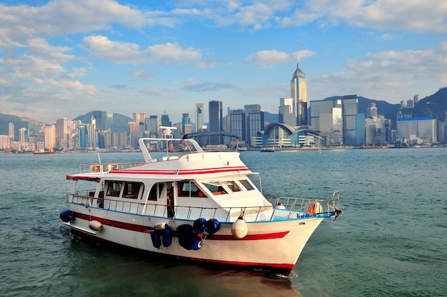 Barco e Hong Kong