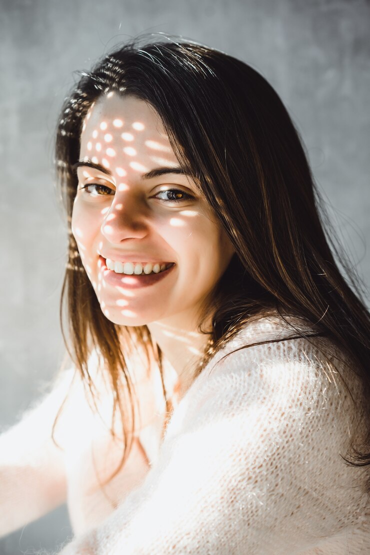 Foto grátis bela garota morena