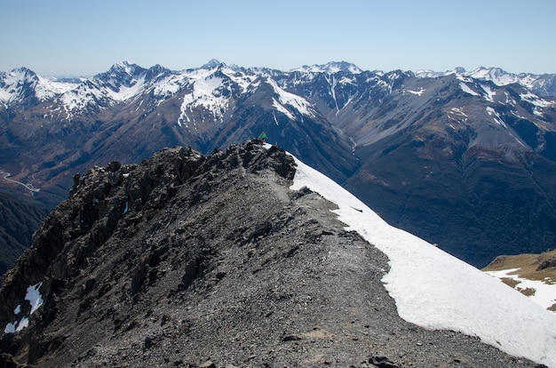 Foto grátis bela vista do pico avalanche, arthur's pass, nova zelândia