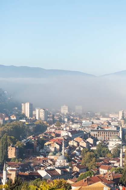 Foto grátis bela vista dos edifícios e da natureza