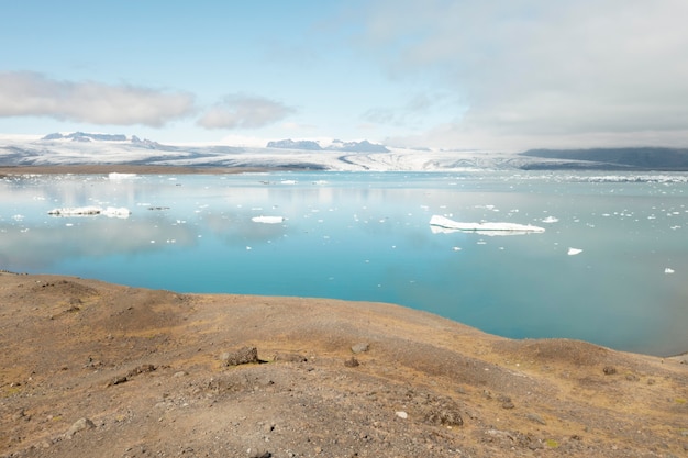 Foto grátis belas paisagens da islândia durante a viagem