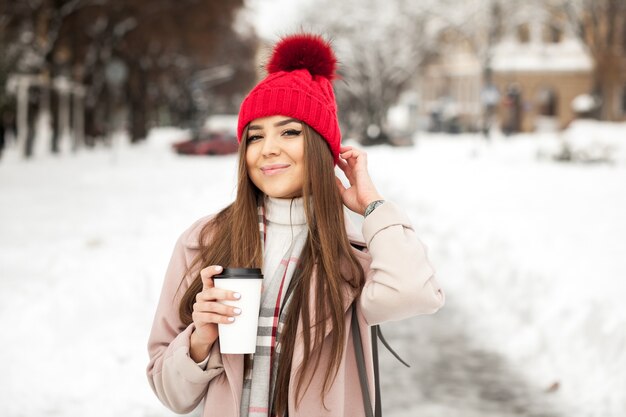 Beleza menina moda neve inverno