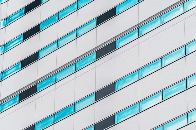 Foto grátis belo edifício exterior com texturas de padrão de janela de vidro