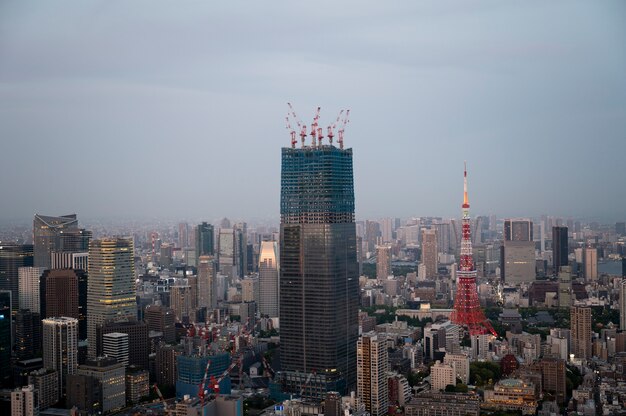 Belos edifícios altos de alto ângulo