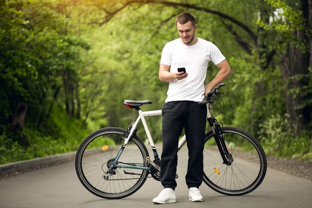 Bicicleta bicicleta de fundo adulto ativa