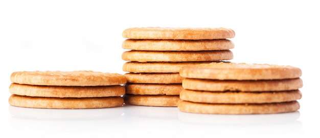 Biscoitos colocados em coluna