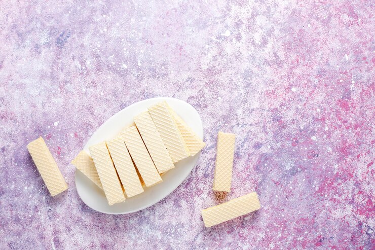 Foto grátis biscoitos de wafer doce frescos.