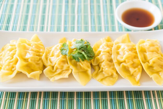 Bolinhos de camarão cozidos com vapor dim sum