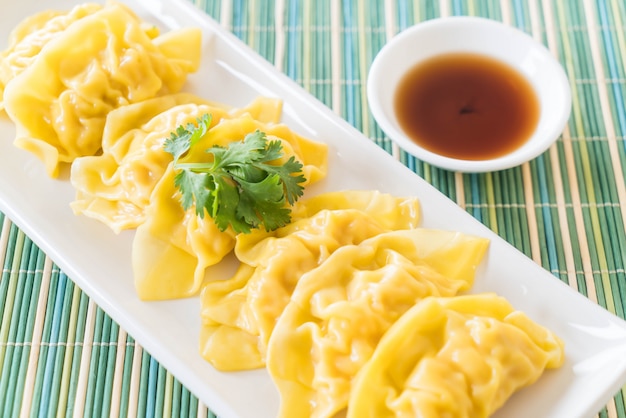 Bolinhos de camarão cozidos com vapor dim sum