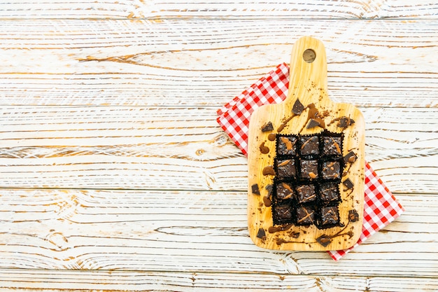 Bolo de brownies de chocolate