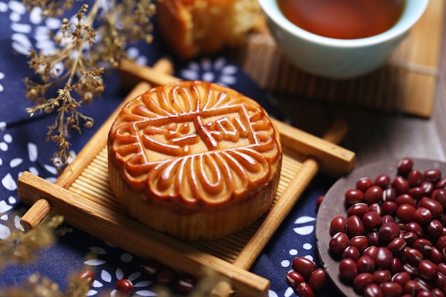 Bolo de lua do meio outono