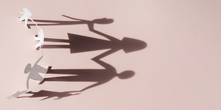 Foto grátis bonito arranjo de conceito de família com sombras