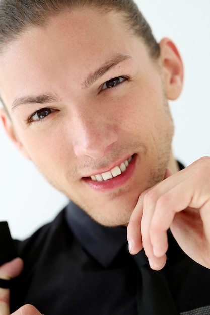 Foto grátis bonito homem com barba