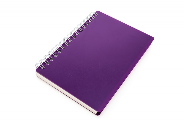 Caderno roxo com anéis