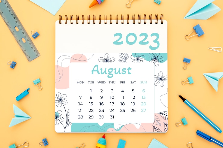 Foto grátis calendário de secretária com textos em inglês
