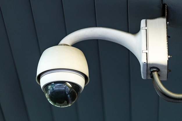 Câmera de segurança CCTV no teto
