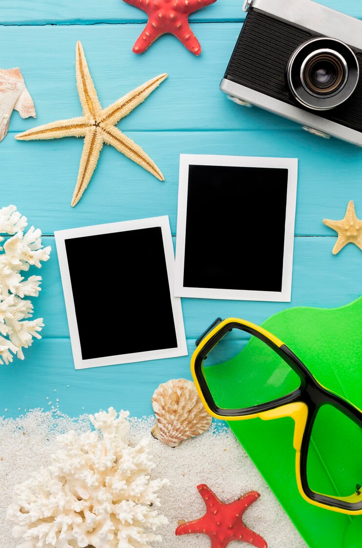 Foto grátis câmera de vista superior com fotos instantâneas