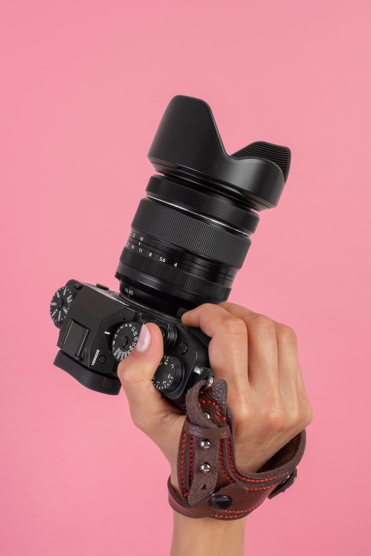 Foto grátis câmera fotográfica de mão
