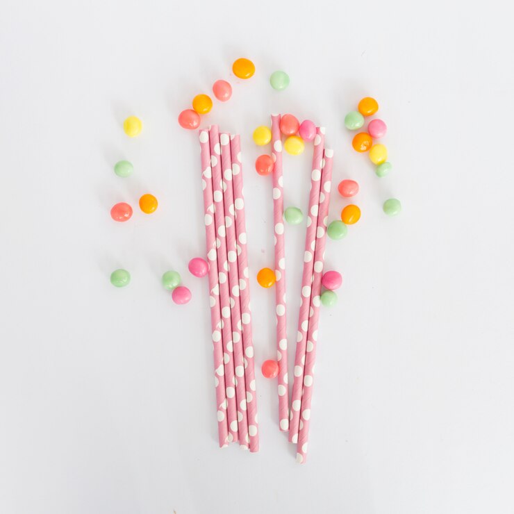 Foto grátis canudos e doces