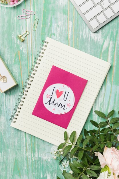 Cartão de dia das mães adorável plana leigos