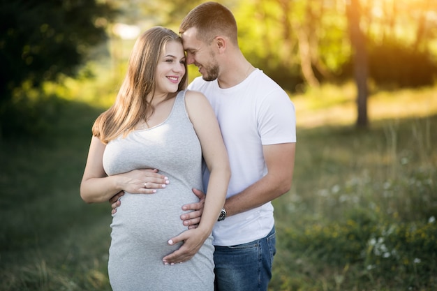 Casal grávida