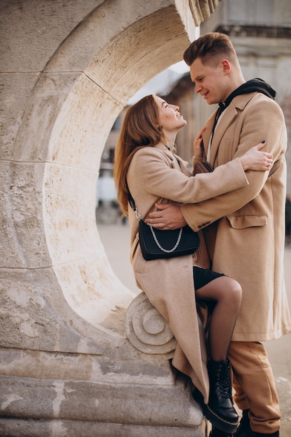 Foto grátis casal junto no dia dos namorados