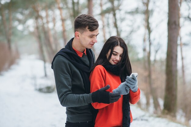 casal no inverno