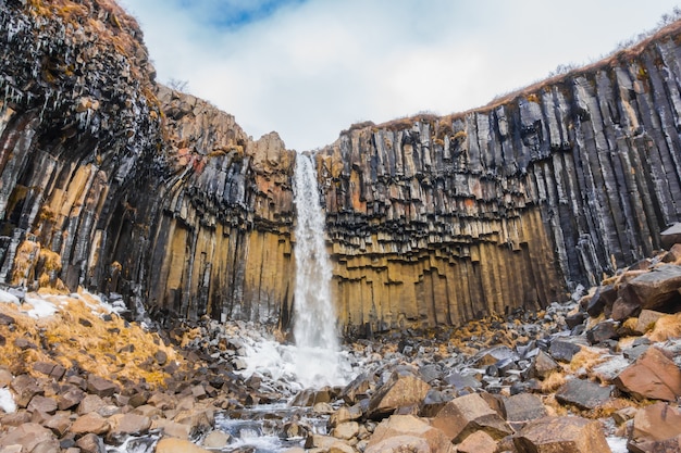 Cascata marco azul água montanha