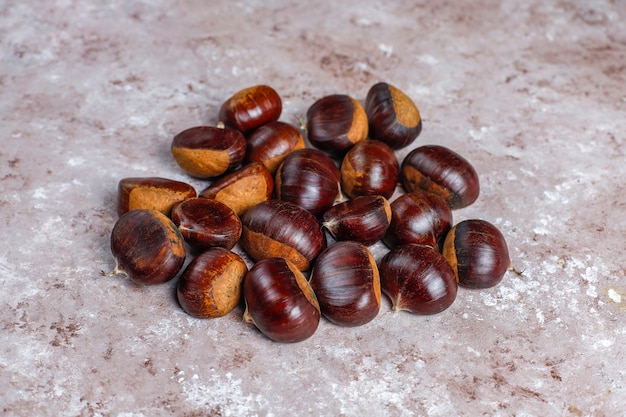 Castanhas orgânicas frescas.