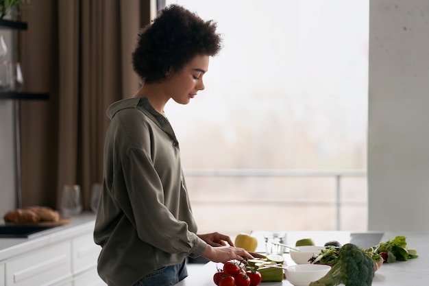 Celebração do Dia Mundial da Saúde com alimentos nutritivos