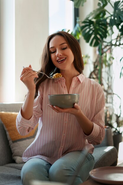Celebração do Dia Mundial da Saúde com alimentos nutritivos