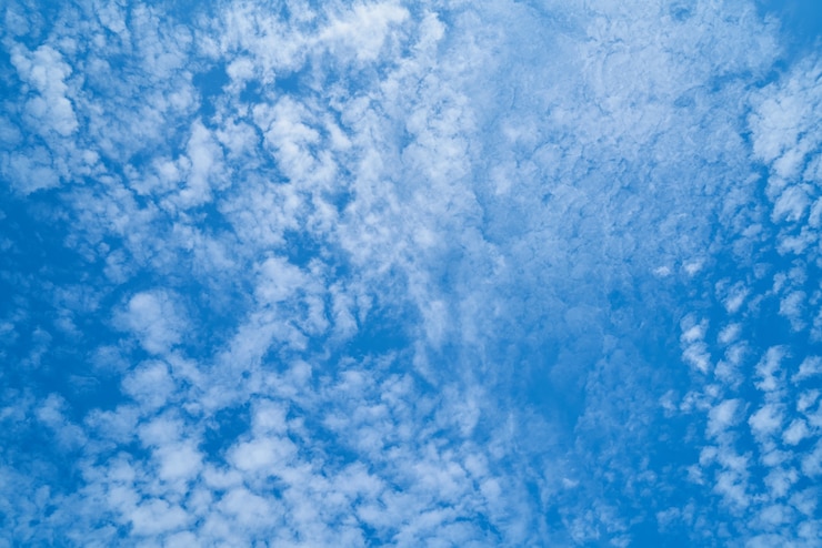 Foto grátis céu com nuvens