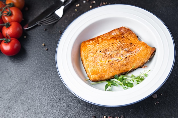 Char peixe churrasco grelha salmão frito peixe frutos do mar fresco dietético saudável refeição comida dieta lanche