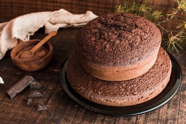 Chocolate saboroso e composição de bolo