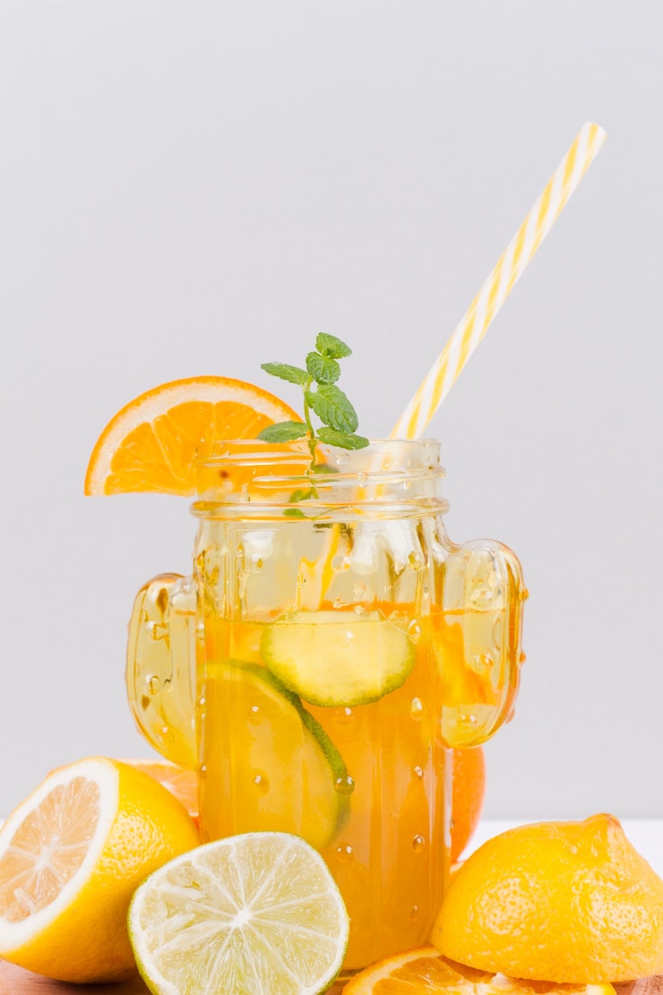 Foto grátis citrus bebida em vidro