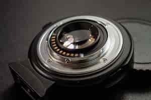 Foto grátis close da lente de uma câmera preta