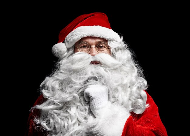 Close do rosto humano do papai noel