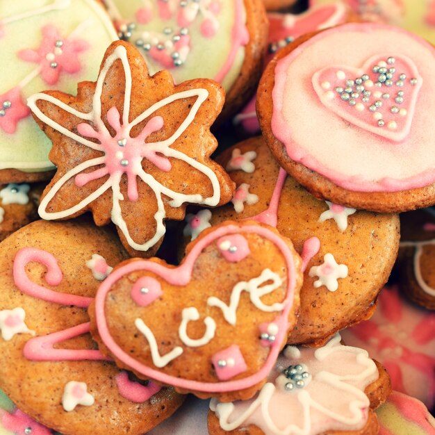 &quot;Close-up de cookies decorados&quot;