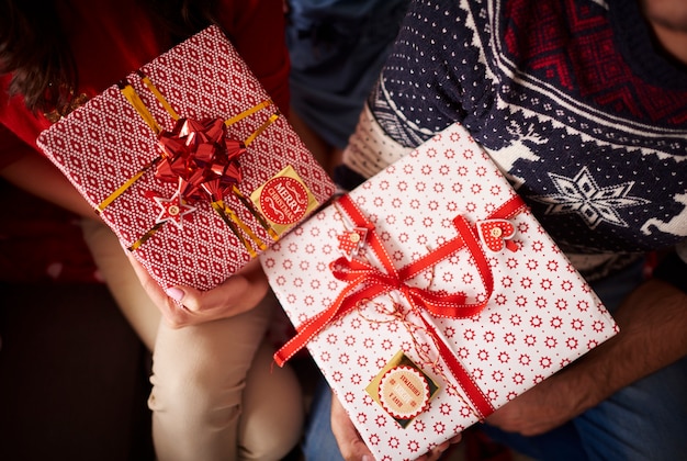 Close up de presentes de natal