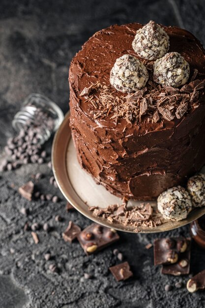 Close-up de um delicioso bolo de chocolate