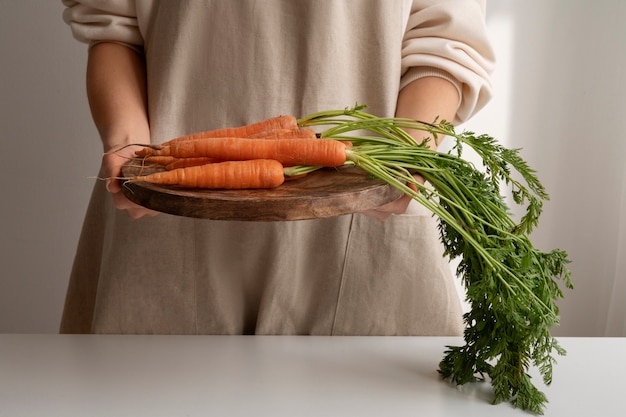 Foto grátis close-up em legumes na cozinha