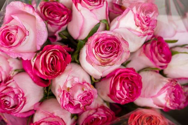 Close-up lindo buquê de rosas