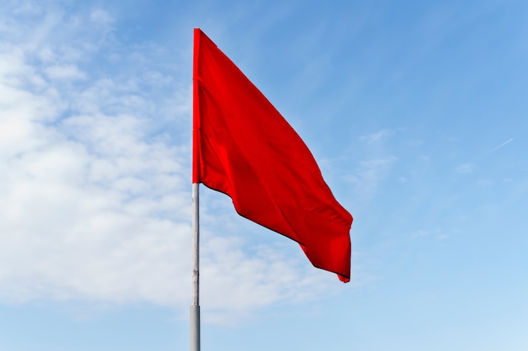 Foto grátis colagem de bandeira vermelha em imagem em branco
