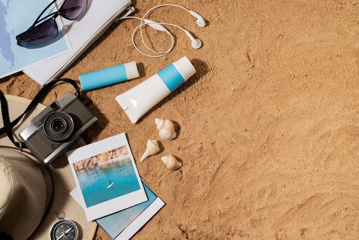 Foto grátis coleta de itens essenciais para viagem