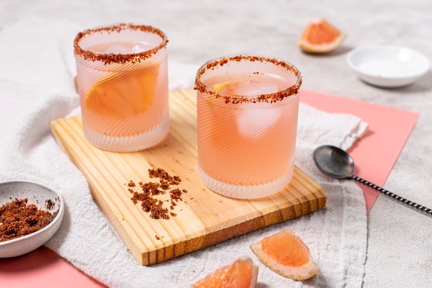 Composição com deliciosa bebida de mezcal