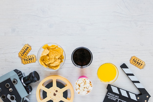 Composição criativa no tema do cinema