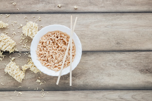 Foto grátis composição de comida asiática plana leigos